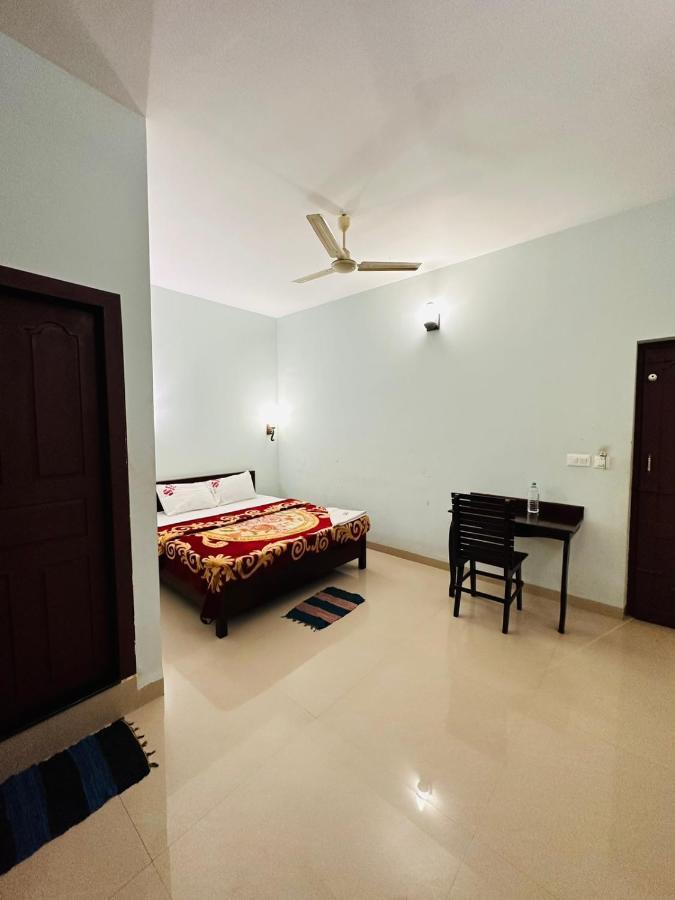 Pkn Homestay Kumily Thekkady Exterior foto